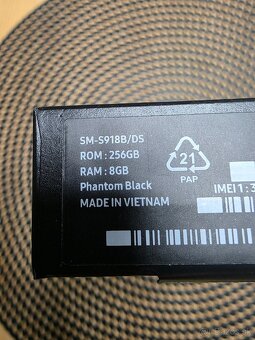 SAMSUNG Galaxy S23 Ultra 256GB - Phantom Black - 10