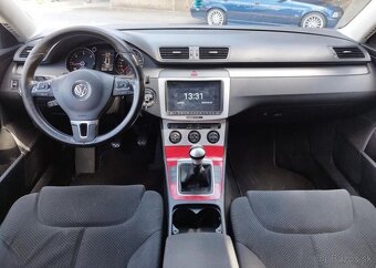 Volkswagen Passat 2,0 TDI TAŽNÉ nafta manuál 81 kw - 10