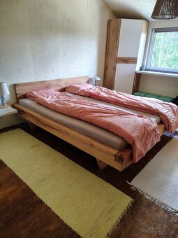 Na predaj pekný zrekonštuovaný dom/chata na priehrade - 10