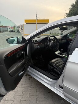 Volkswagen Passat CC - 10
