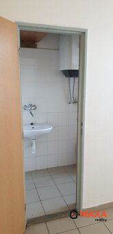 Na predaj polyfunkčný objekt, centrum mesta, Senica - 10