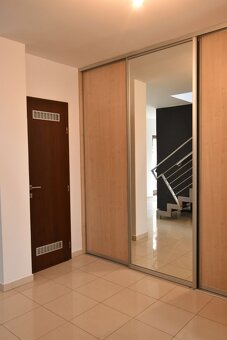 RD na pozemku 1200 m2 v obci Nová dedinka, ul. Bratislavská - 10