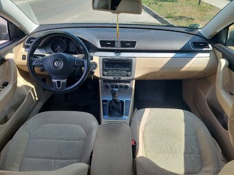 Volkswagen Passat 2.0 TDI BMT Comfortline - 10