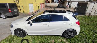 Mercedes- Benz A 45 AMG 4 MATIC - 10
