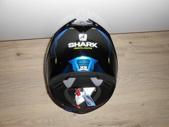 Predam krasnu novu moto prilbu znacky SHARK SPARTAN GT REPLI - 10