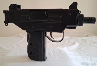 Samopal  IWI UZI, pružinová pištoľ, naťaho. páka odlomená - 10