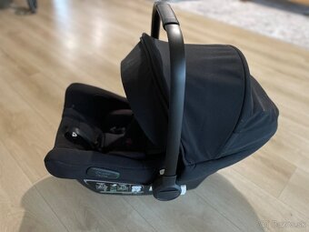Bugaboo Fox² – kompletný set • veľmi dobrý stav • 1. majiteľ - 10