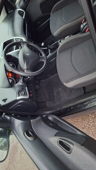 PEUGEOT 206 + 1.4 BENZ.5DV - 10