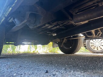 Predám 2× dodávku – Ford Transit + VW Crafter (2008) – Trnav - 10