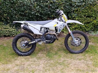 Husqvarna FE 350  2022 - 10