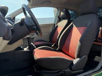 Ford Fiesta 1.3 Ambiente - 10