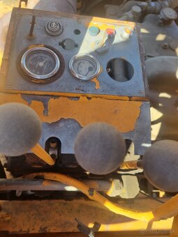 Vysokozdvižný vozík Yale - 10