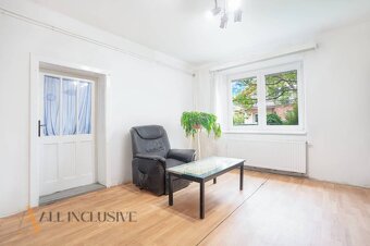 ALL INCLUSIVE | NA PREDAJ 3-IZBOVÝ ROD. DOM NA 7 ÁR POZEMKU, - 10