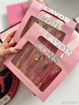 Victoria’s Secret lip gloss darčekova sada - 10
