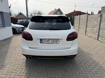 Porsche Cayenne GTS 4.4 V8 - 10