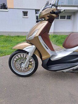 Predám piaggio 300 - 10