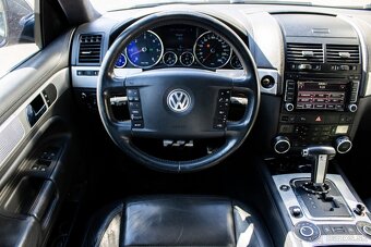 Volkswagen Touareg R50 5,0TDI V10 - 10