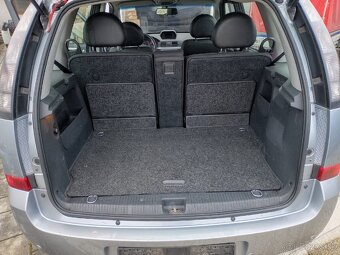 Opel Meriva - 10