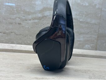 Logitech G935 Wireless 7.1 Surround Sound LIGHTSYNC - 10