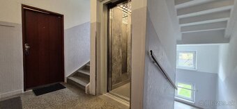 2 izbový priestranný byt, loggia a balkón, Bratislava – Ruži - 10