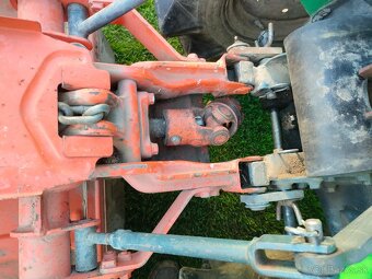 Kubota b 7000 - 10