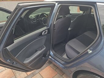 Kia Ceed sporty wagon 1.6 CRDi - 10
