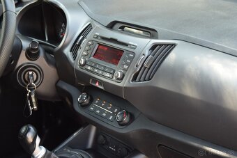 Kia Sportage - benzín - 10