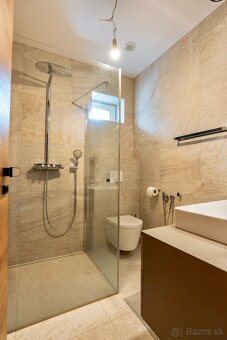 Moderný inteligentný bungalov s fotovoltaikou. - 10