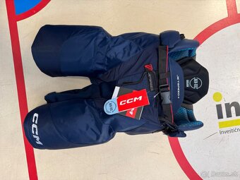 UPLNE NOVA PROFI VYSTROJ CCM JETSPEED FT6 SR - 10