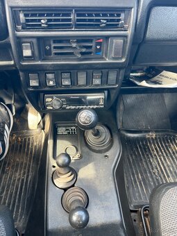 Lada Niva 4x4 - 10