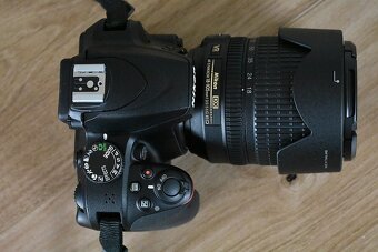 Nikon d3400 s bluetooth - VR objektiv 18-105 AF 1 tis. cvak. - 10