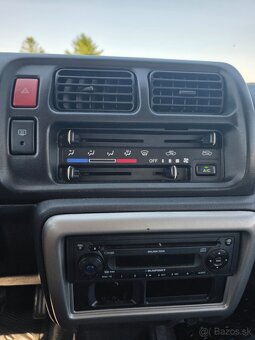 Suzuki Jimny 1.3i 4WD Nová STKEK - 10