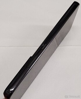 Samsung Galaxy S22 - 10