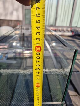 Predám akvárium s príslušenstvom,stojan cena:30€ - 10