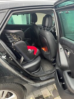 Hyundai ix35 2.0 crdi 2011 4x4 s uzávierkou a s ťažným - 10