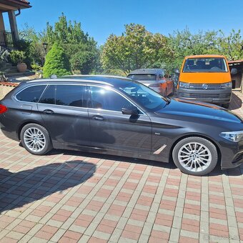 BMW Rad 5 Touring 520d xDrive A/T Sport Line TOP CENA - 10