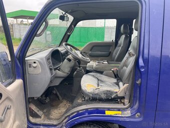 Kia K 2700 2.7 D,4Dver-6 miestne - 10
