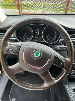 ŠKODA SUPERB 2.0 TDI L&K 4x4 DSG - 10