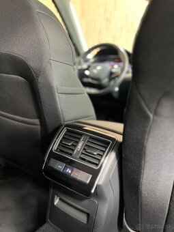 Škoda Superb Combi 2.0 TDI SCR Live - 10