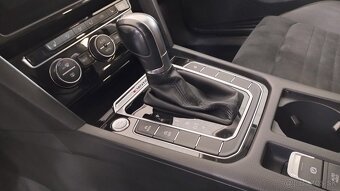Volkswagen Passat Variant 2.0 TDI 190k 4MOTION High. R-Line - 10