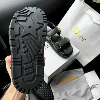 Dior sandále - 10