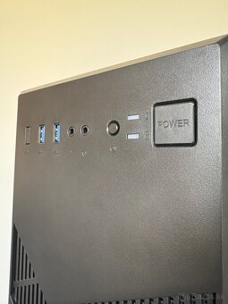Budget Herny PC i5 4570 | RX 570 8GB | 16GB Ram - 10
