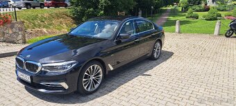 BMW 520xd Luxury REZEROVANE - 10