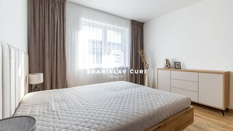 NOVINKA - ZARIADENÝ 5-IZB. RODINNÝ DOM V REZIDENCII KRÁSNA - - 10
