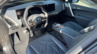 Odstúpime BMW IX M60 e elektro 397kw 2/2024 nájazd 34960 - 10