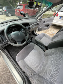 Renault Megane Grandtour - 1.6 - 16V - 79kw - 2001 - 10