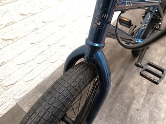 Predám bicykel BMX CTM POP 20" - 10