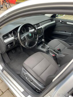 Škoda Superb 2.0 tdi 103kw - 10