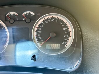 Predám VW Golf 4, 1,9 TDI, 66kW + chip - 10