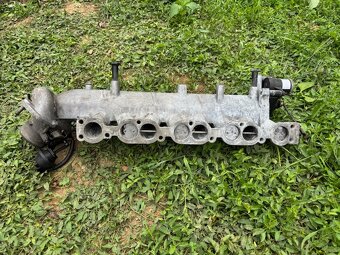 Kia carnival III diely - 10